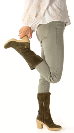 5515 Haya|El Naturalista Online