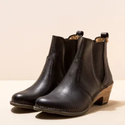 5492 Sylvan|El Naturalista Best